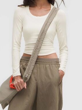 Lululemon Hold Tight Scoop Neck Long-Sleeve 4